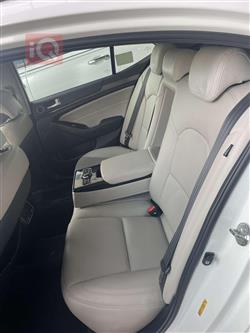 كيا كادينزا